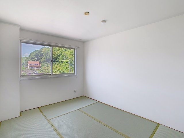 ハイツいせきD棟の和室