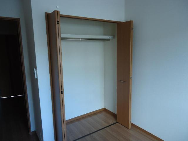 トラッドハウス愛宕の収納|クローゼット