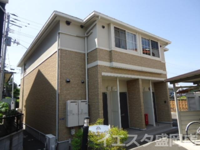 トラッドハウス愛宕の外観|外観写真（昼）