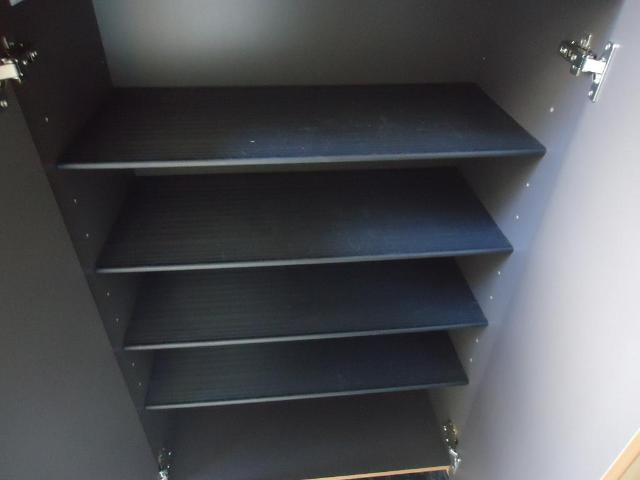 トラッドハウス愛宕の収納|下駄箱