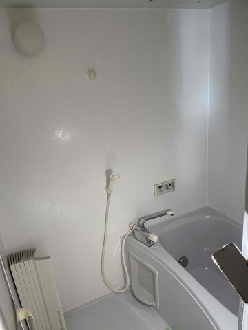 リバティヒルズB棟の浴室