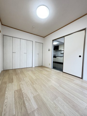 【洋室】 | エスポワール米原B棟