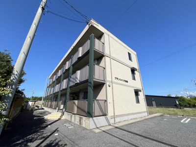 【外観】 | グランシャリオ新開