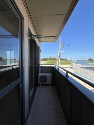 【バルコニー】 | グランシャリオ新開