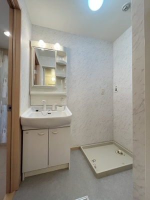 【洗面所】 | グランシャリオ新開