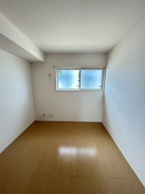 【洋室】 | アヴニール西福原