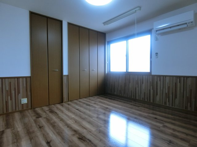 【洋室】 | ウィルモア皆生S