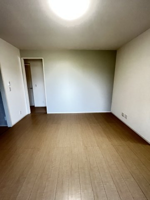 【居間・リビング】 | アロームB棟