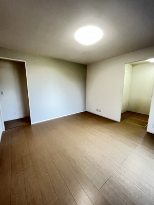 【居間・リビング】 | アロームB棟