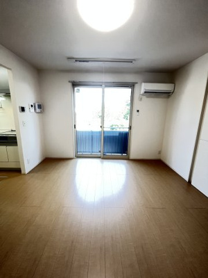 【居間・リビング】 | アロームB棟