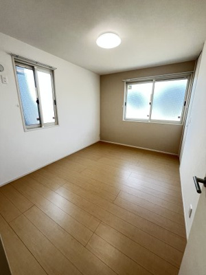 【洋室】 | アロームB棟