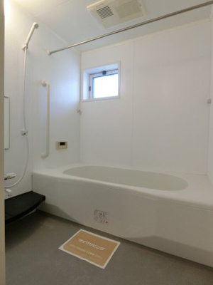 【浴室】 | ハイライズ