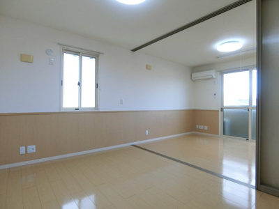 【洋室】 | ハイライズ