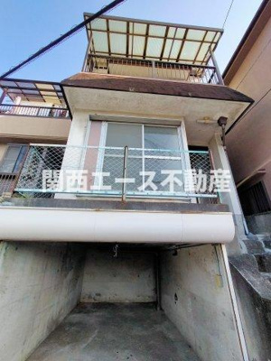  | 日下町１丁目貸家