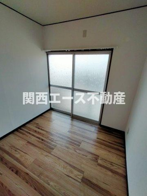  | 日下町１丁目貸家