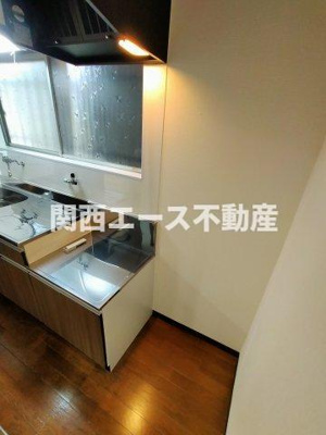  | 日下町１丁目貸家