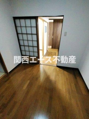  | 日下町１丁目貸家