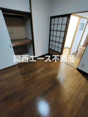  | 日下町１丁目貸家