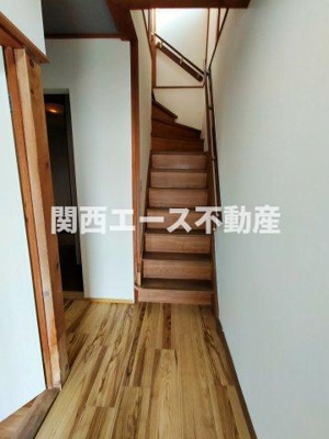  | 日下町１丁目貸家