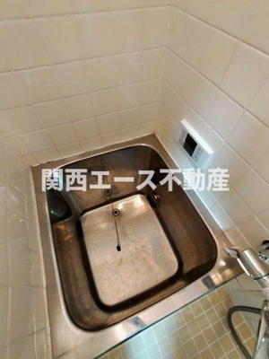  | 日下町１丁目貸家