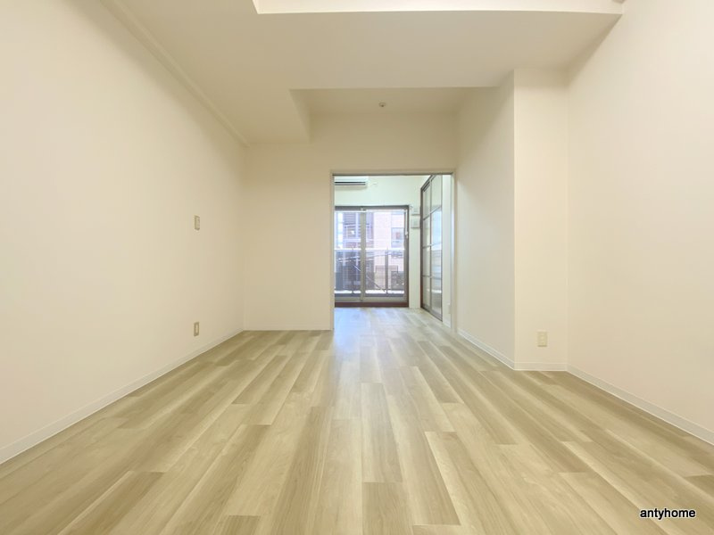 マスターズレジデンス道頓堀Ⅱ　仲介手数料無料の居間・リビング