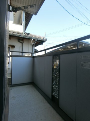 【バルコニー】 | ファミールS