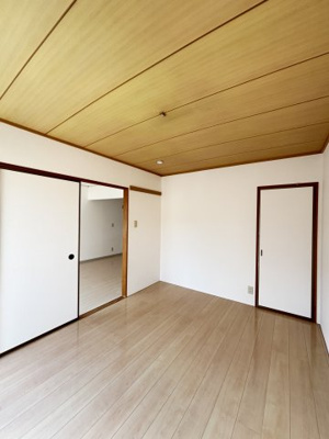 【洋室】 | プリムローズ