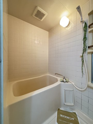 【浴室】 | プリムローズ