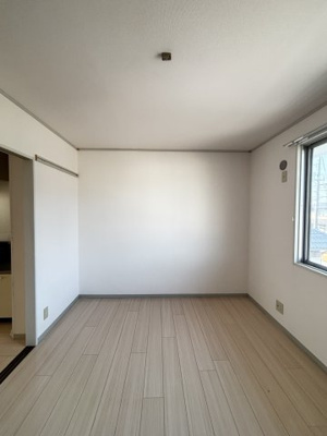 【洋室】 | プリムローズ