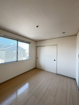 【洋室】 | プリムローズ