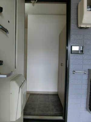 【玄関】 | プリムローズⅢＢ棟