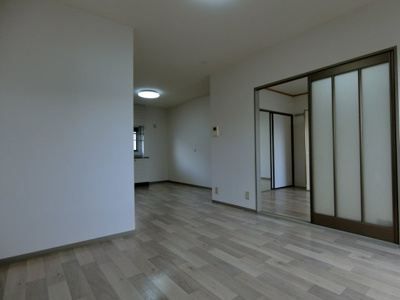 【居間・リビング】 | ディアコートA棟