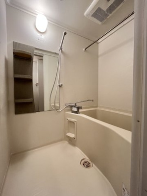【浴室】 | ゼフィールD棟