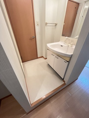 【洗面所】 | ゼフィールD棟