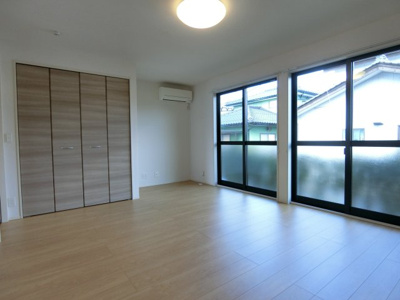 【居間・リビング】 | シーサイドハウスB棟