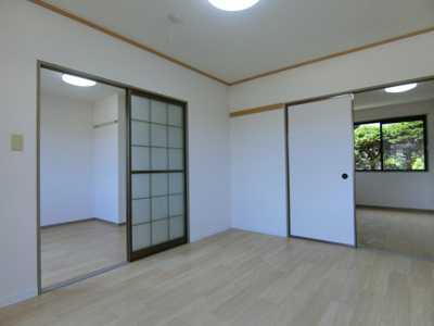 【洋室】 | ラルカンシェルB棟