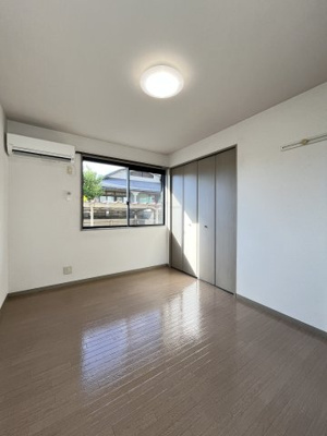 【洋室】 | ブランシェ本生