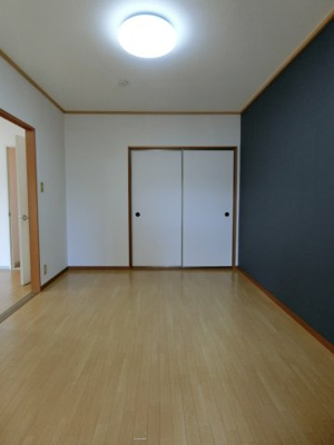 【洋室】 | プレジールKIT