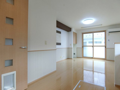 【居間・リビング】 | クローバーコートⅡ