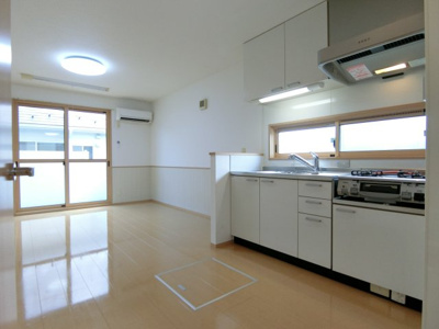 【居間・リビング】 | クローバーコートⅡ