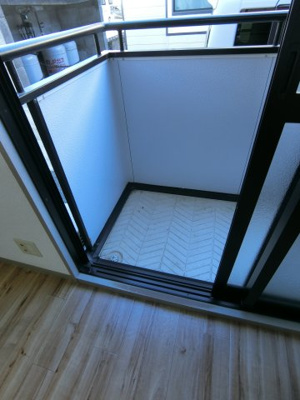 【バルコニー】 | サンクレセントK