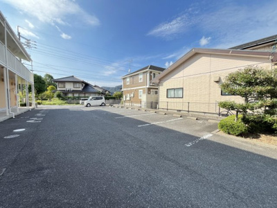 【駐車場】 | ガーデンスクウェア