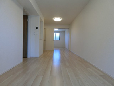 【居間・リビング】 | アーモンドアイ