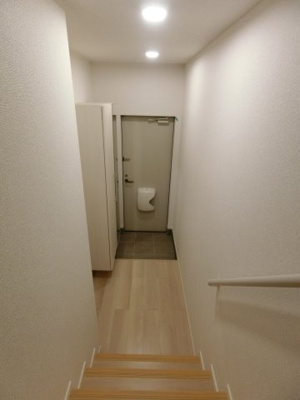 【内装】 | アーモンドアイ