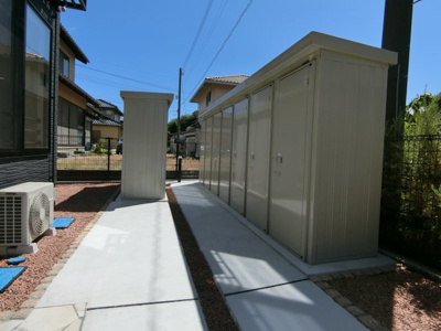 【設備】 | アーモンドアイ