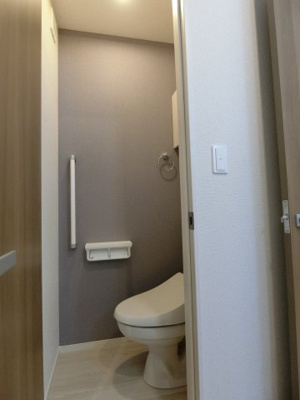 【トイレ】 | アーモンドアイ