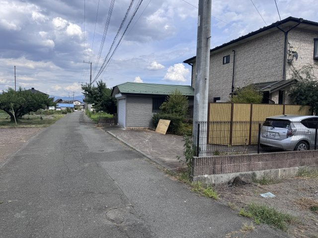 【前面道路含む現地写真】の画像