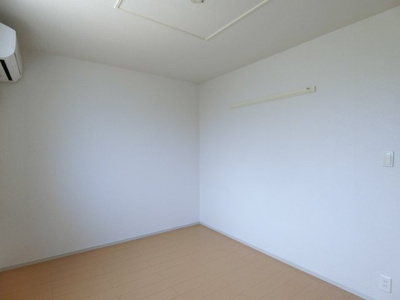 【洋室】 | サニー・レジデンスＡ