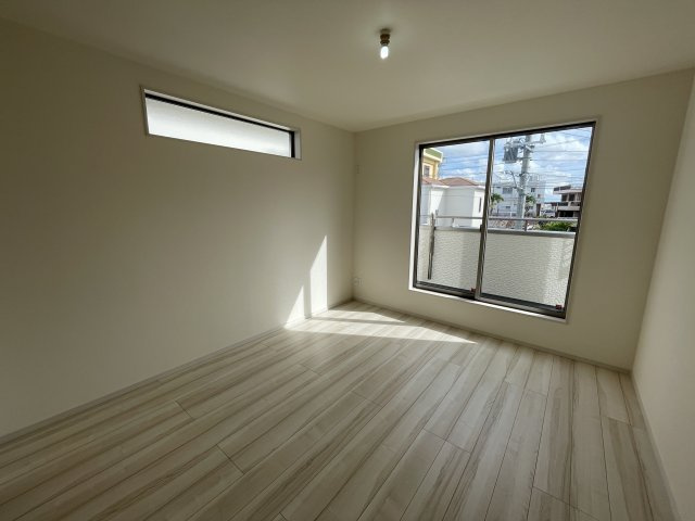 GL読谷村大湾２期５棟の洋室