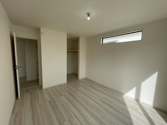 GL読谷村大湾２期５棟の洋室